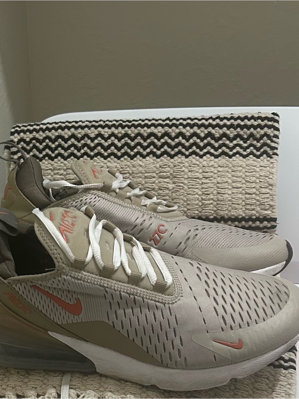 Nike Women's Tan and Coral Air Max 270 Sneakers